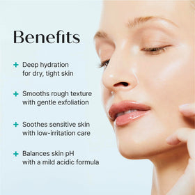 REJURAN clear toner drops demonstrating lightweight texture and fast absorption