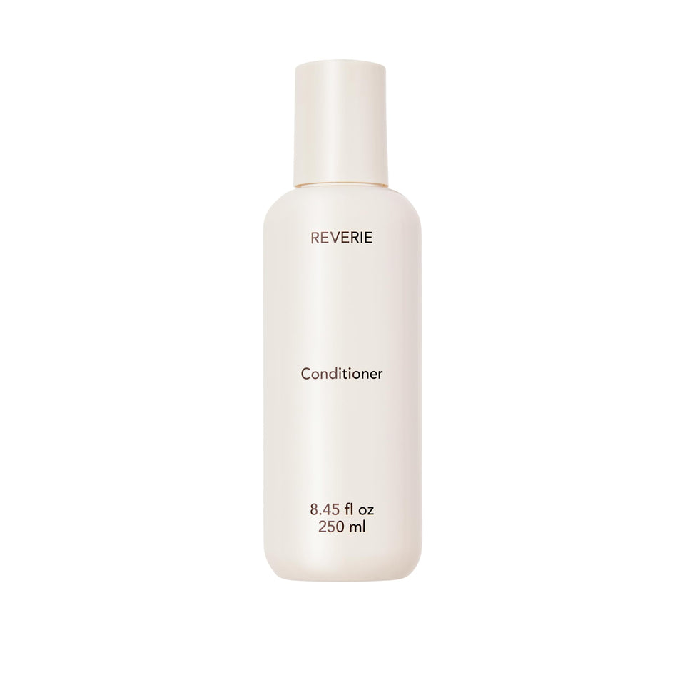 REVERIE front packaging showing clean conditioner benefits and size