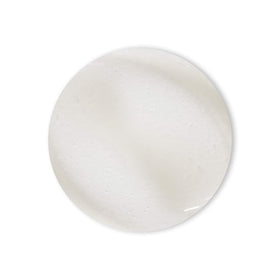 RéVive Soleil Superiéur texture close-up showing transparent, lightweight finish