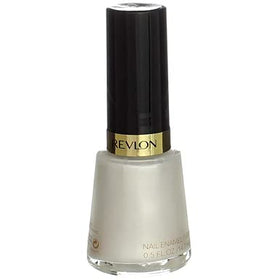 Lifestyle dressing table with Revlon Pure Pearl for polished looks