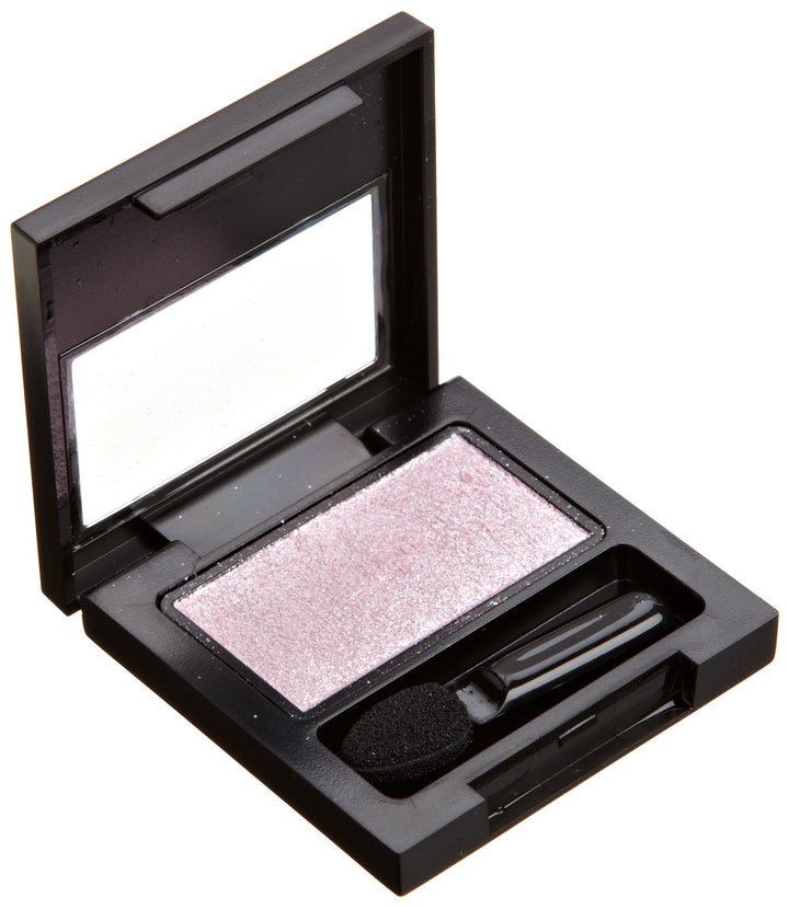 REVLON front packaging showing Starry Pink compact and label, highlighting portable convenience
