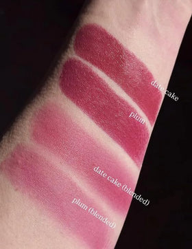 Rhode blush applied on skin showing scale and buildable peachy-nude glow