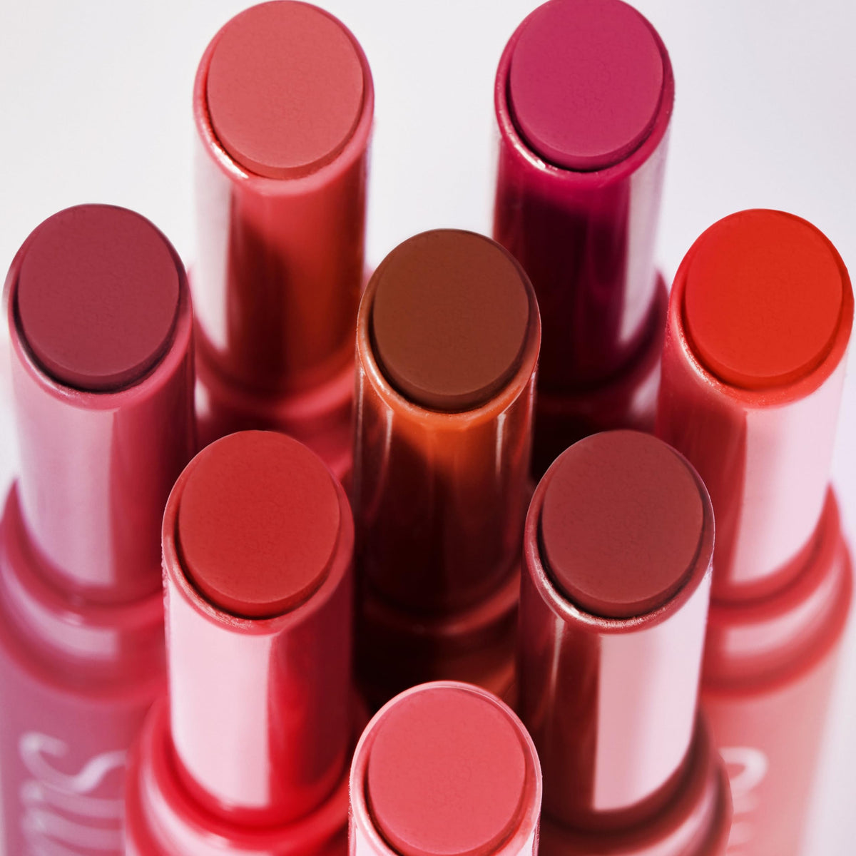 RMS Beauty lifestyle daywear shot modeling wearable, polished lip color