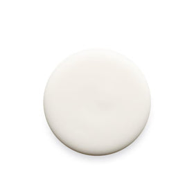 RODAN + FIELDS close-up texture of sunscreen illustrating lightweight blend benefit