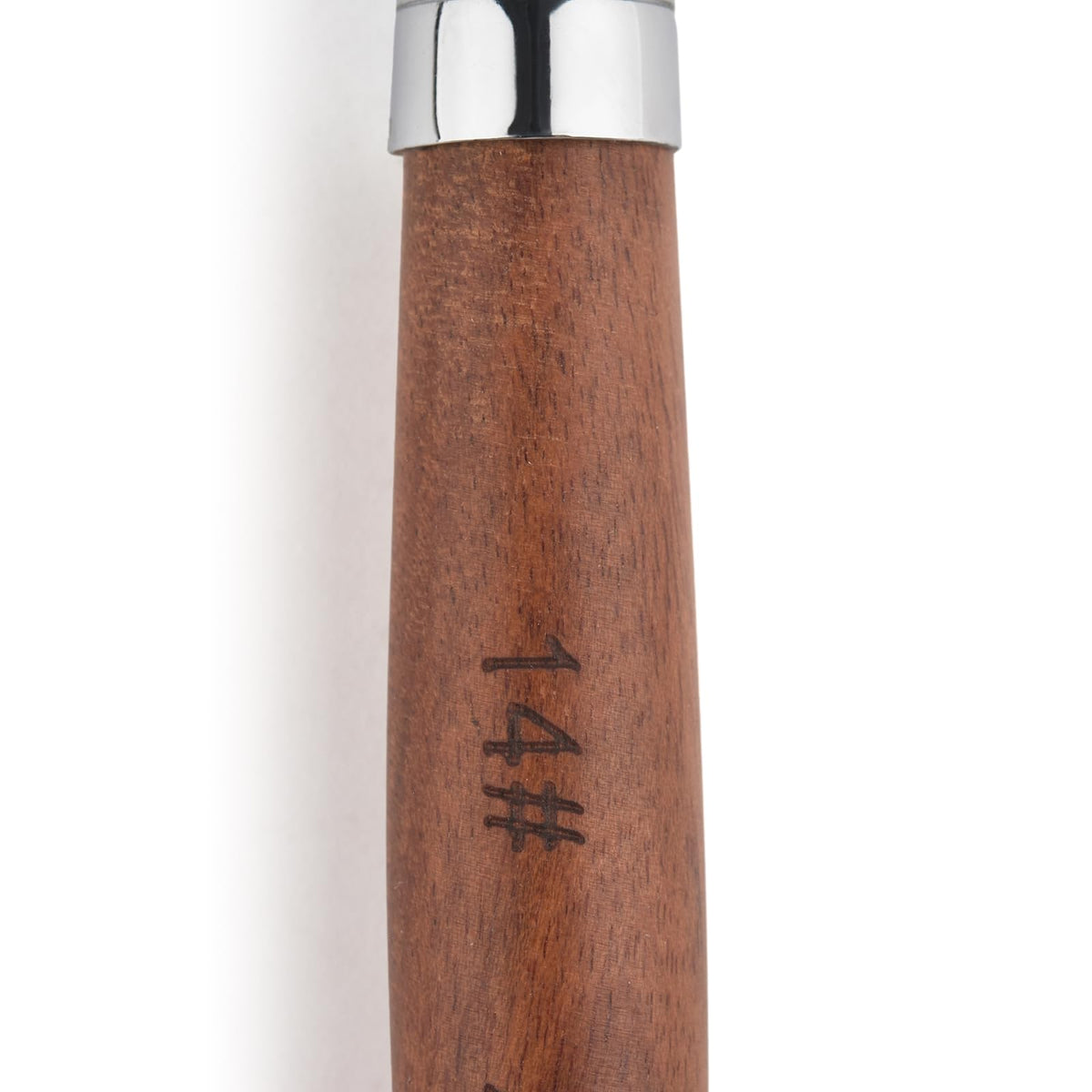 Rolabling close-up of brush head highlighting sable hair control