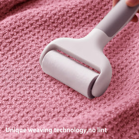 ROLSHOL elastic loop detail ensuring secure, hands-free wear