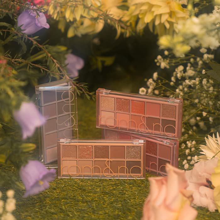 rom&nd close-up of shadow pans highlighting matte texture and glitter particles