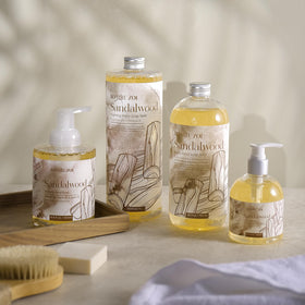 ROMIIE ZOI on kitchen counter adding spa-like aroma to home