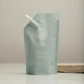 RŌZ pouch spout close-up demonstrating easy refill and mess-free pour