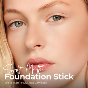 SACE LADY built-in M-shaped brush detail for seamless blending and fast application