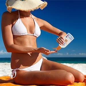 SAFE SEA lotion texture closeup demonstrating smooth spreadability and coverage
