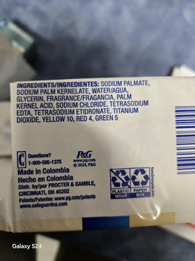 Safeguard used in a family bathroom setting illustrating household convenience