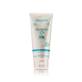 SALERM 21 front packaging showing label and bottle for clear identification and trust