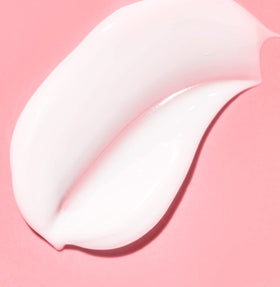 Saltair conditioner bottle close-up showing applicator and label