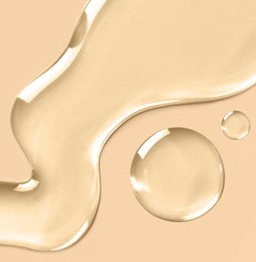 Saltair pump dispensing oil into hand illustrating easy controlled application