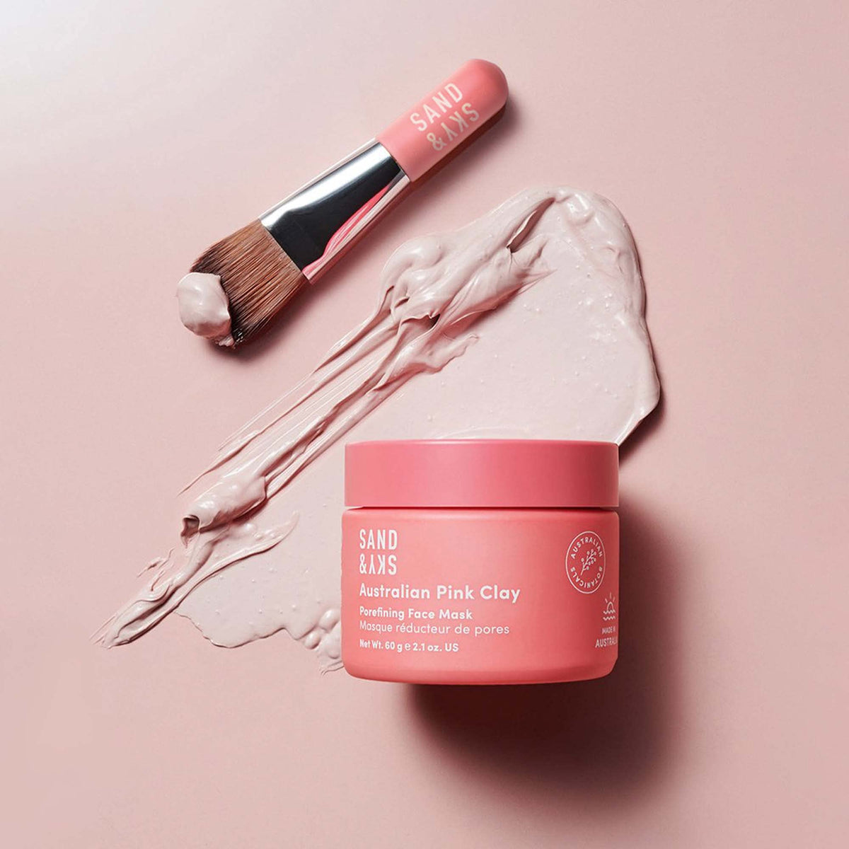 Sand & Sky soft applicator brush included for mess-free even mask application