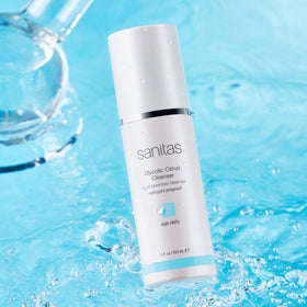 Sanitas glycolic gel texture close-up highlighting smooth consistency for gentle exfoliation