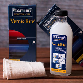 SAPHIR Vernis Rife before and after patent shoe comparison showing revived shine