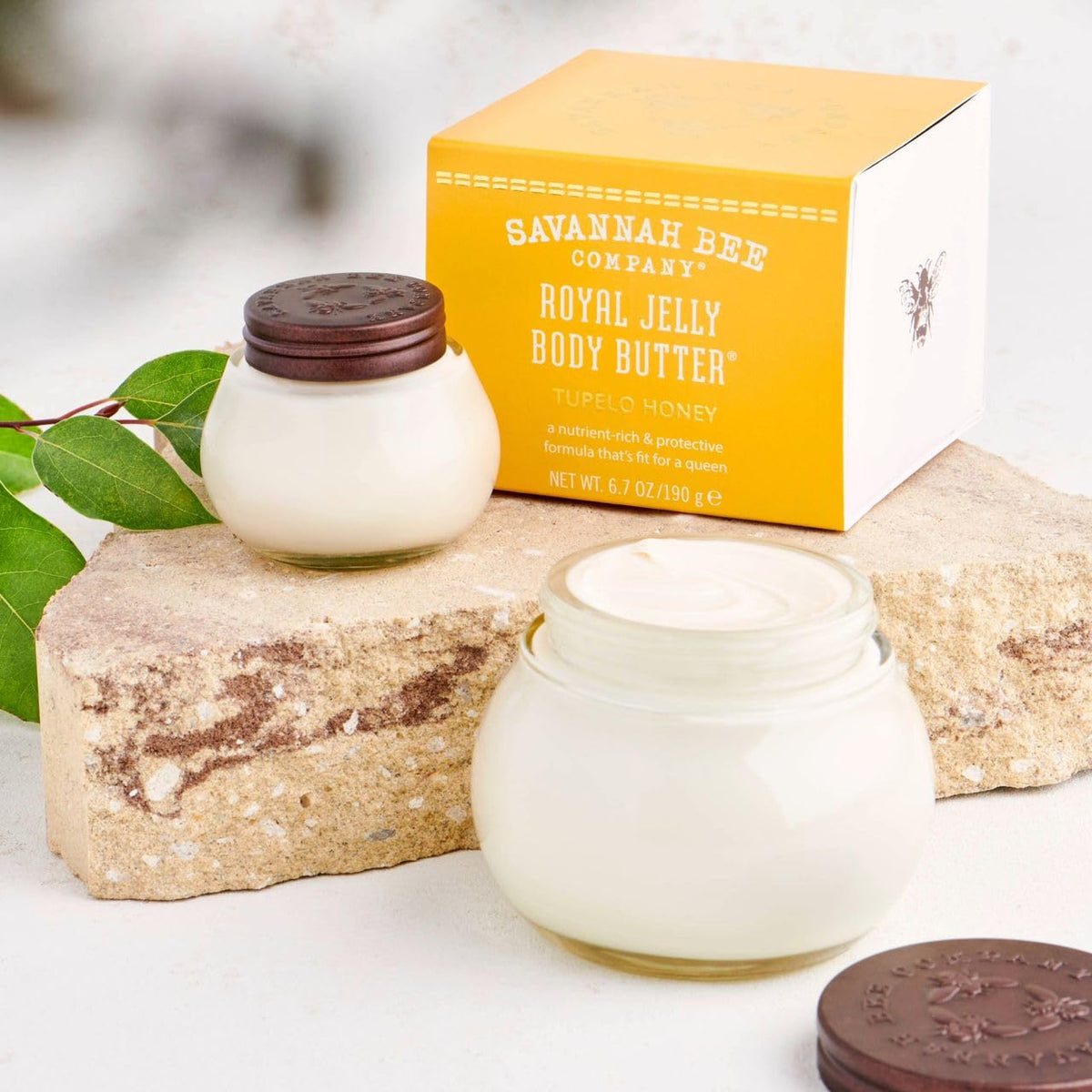 savannah bee glass jar lid and label detail communicating premium packaging advantage