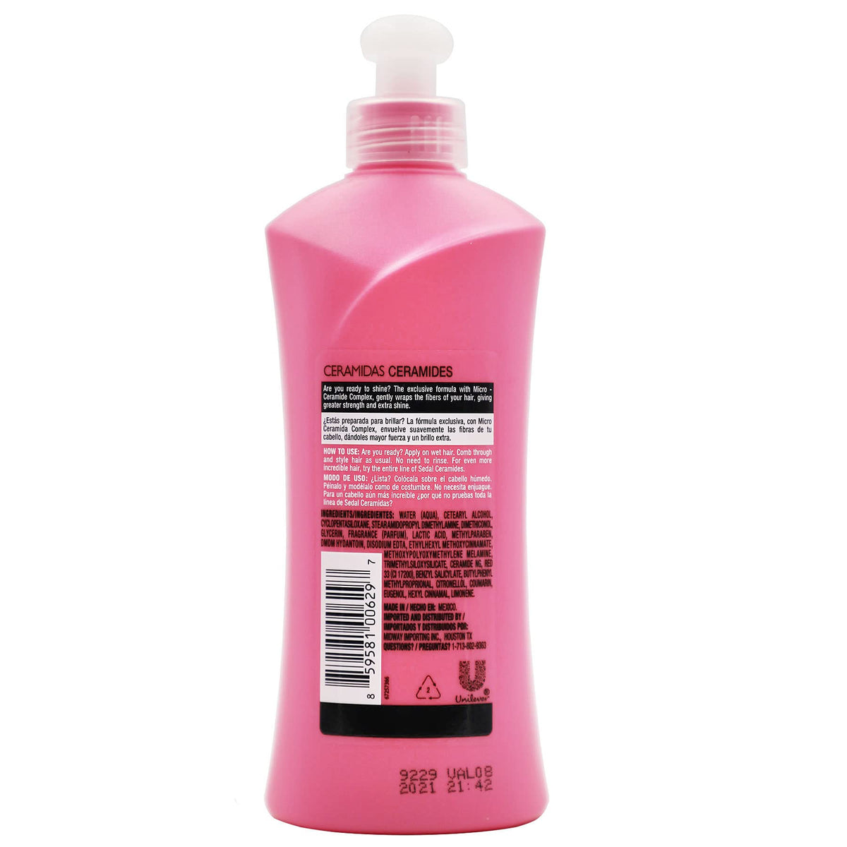Sedal finished hairstyle outdoors showing shine and light fragrance movement benefits