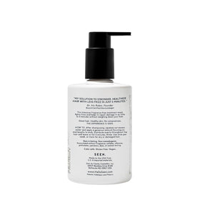 SEEN creamy texture close-up highlighting smooth application and nourishment