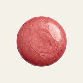 SeneGence LipSense Caramel Apple closed cap detail highlighting secure, travel friendly design