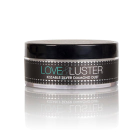 sensuva puffer application closeup demonstrating easy, controlled shimmer placement