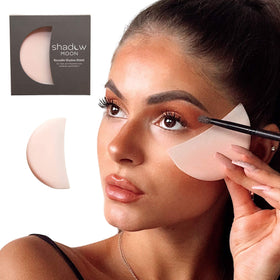 Shadow Moon close-up of silicone texture for easy cleaning benefit