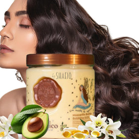 SHAEIO RITUAL BOTANICO applied in shower demonstrating easy spread and detangling