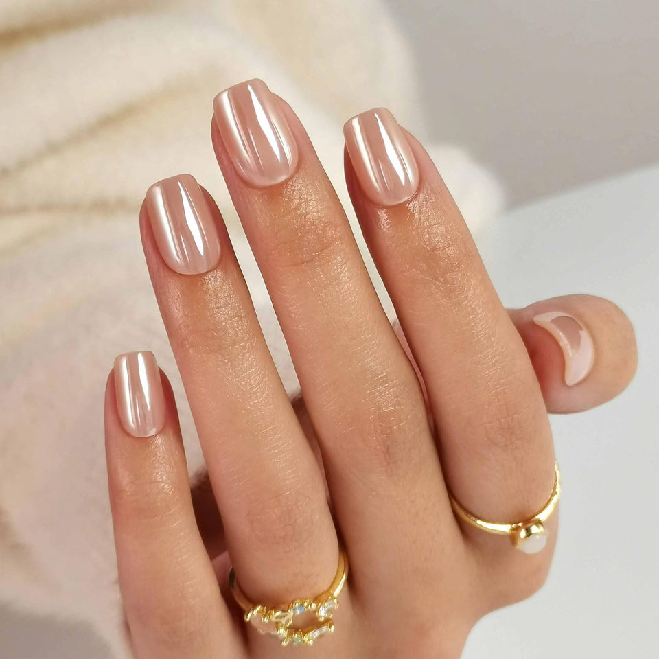 shangmeng front packaging showing aurora nude nails and benefits