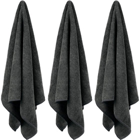 Shimeyao folded towel stack showing pack volume and organized storage benefit