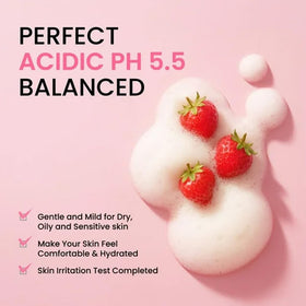 SHOWERMATE Dutch goat milk bottle ingredient shot highlighting nourishing proteins and vitamins