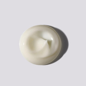 shu uemura art of hair before and after shiny hair results highlighting improved shine