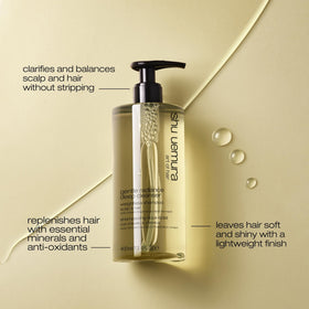 shu uemura foamy shampoo texture demonstrating gentle, effective cleanse