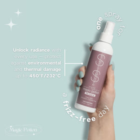 SIMPLY SMOOTH texture close-up highlighting non-greasy, weightless finish