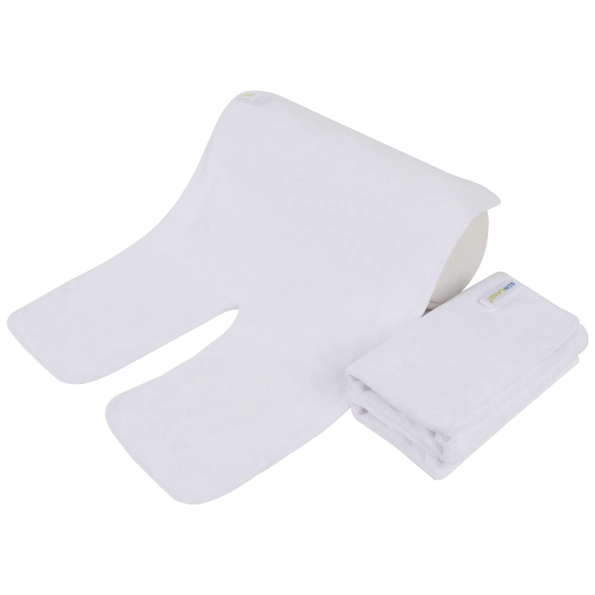 SINLAND towel in use during steam facial demonstrating comfort and coverage