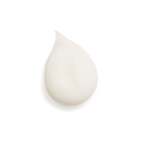 Sisley Paris Lyslait creamy texture close-up highlighting nourishing, non-drying feel