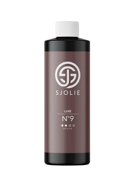 SJOLIE SUNLESS front packaging showing product label and benefits