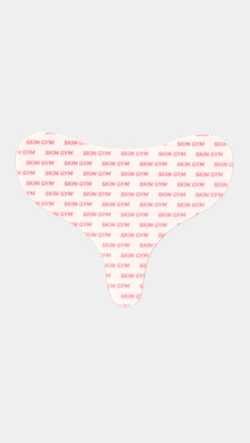 SKIN GYM patch applied on décolleté demonstrating comfortable, secure wear overnight