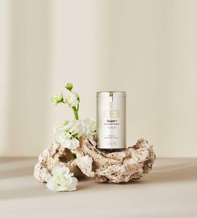 SKIN79 gold and caviar ingredient close-up emphasizing luxury hydration benefits