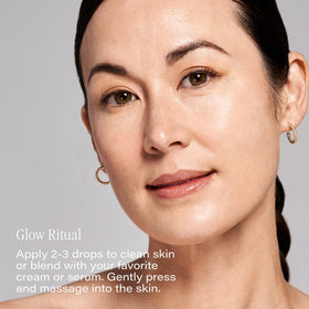 SKINN oil pumped onto hand demonstrating easy absorption benefit