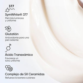 SKINTIFIC cream on hand demonstrating lightweight spreadability benefit