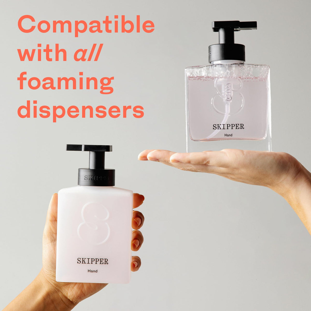 Skipper tablet dissolving in a foaming bottle, fast mixing for home use