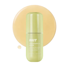 Skit front bottle view showing clean antioxidant serum packaging and easy use