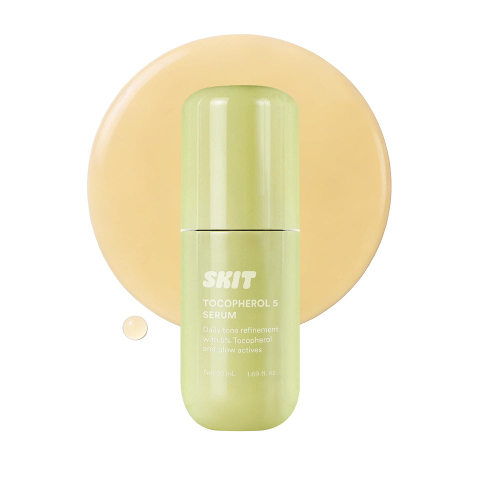 Skit front bottle view showing clean antioxidant serum packaging and easy use