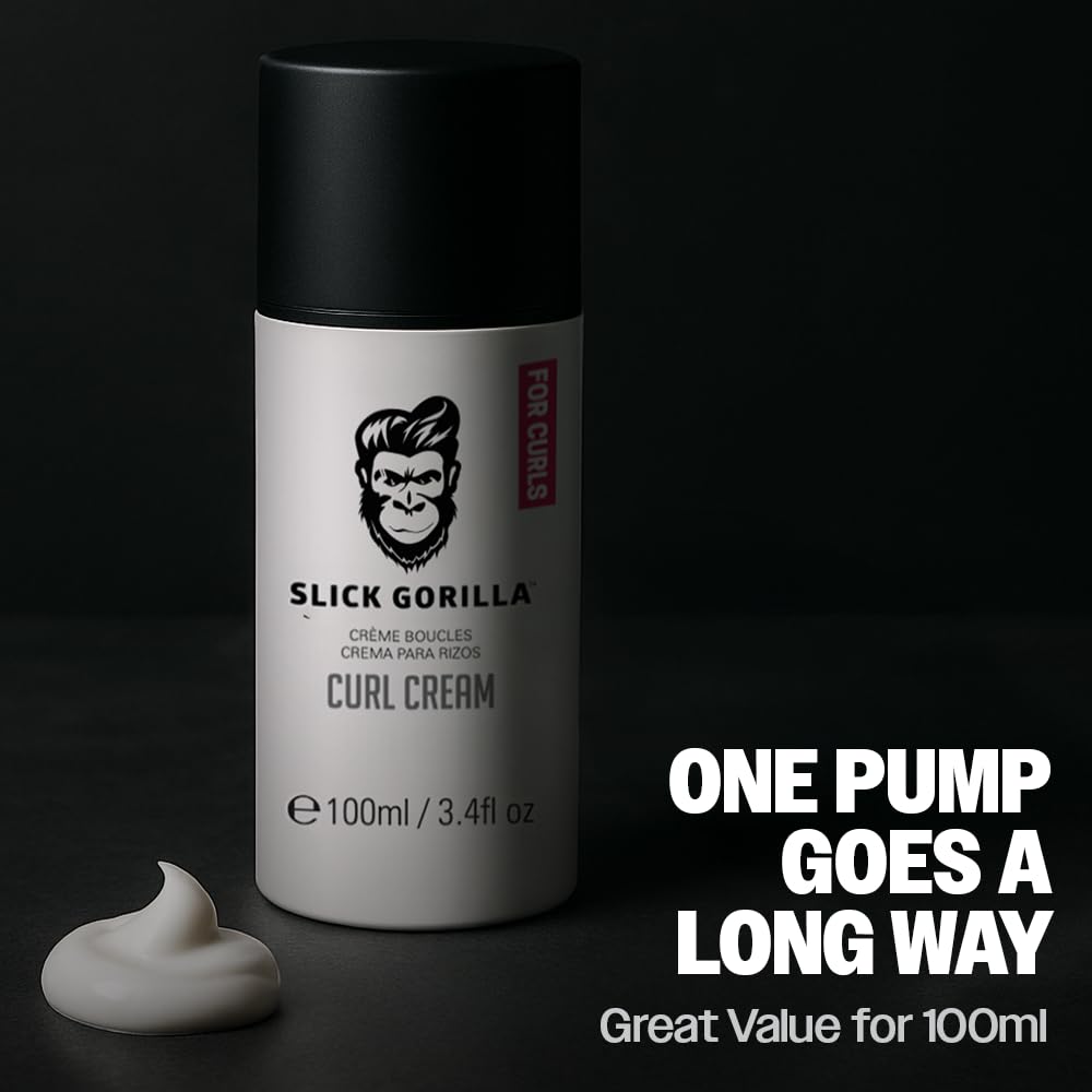 Slick Gorilla styled look outdoors showing natural, touchable curl definition