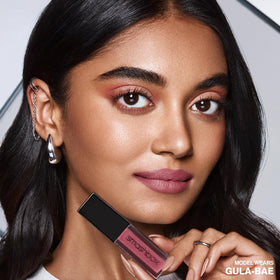 Smashbox tube label detail showing shade Gula Bae and ingredient primer info
