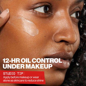 Smashbox primer blended on T-zone demonstrating oil control