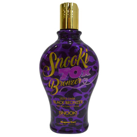 SNOOKI applied at beach lifestyle shot showing radiant bronzed glow benefit