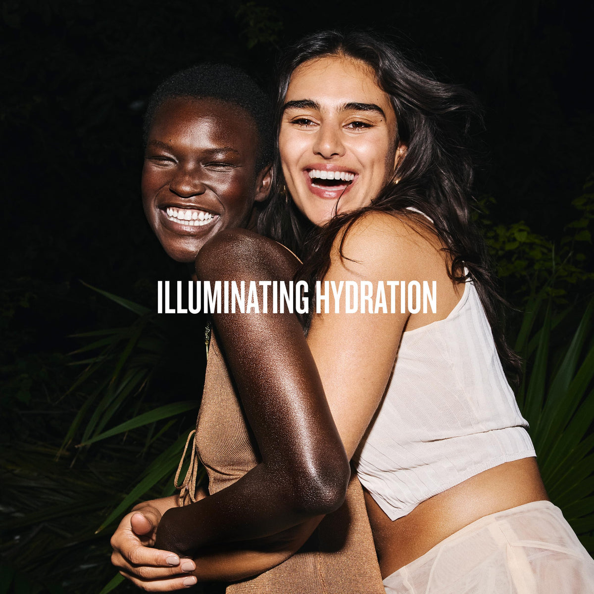 Sol de Janeiro lifestyle image on beach illustrating holiday-ready glow